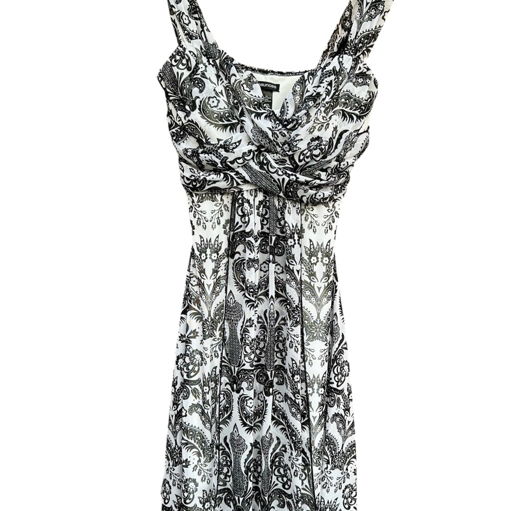 Maurices Paisley Dress Sz. XS Ruched Black & White